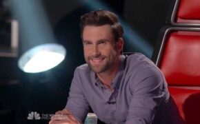 Adam Levine khoe vẻ điển trai trong quảng cáo mới