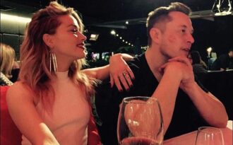 Amber Heard bị tỷ phú công nghệ “đá”