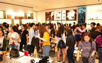 Vincom tưng bừng mở hội mừng đại lễ