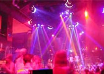 Giới trẻ đến vũ trường: Đi một lần cho biết?