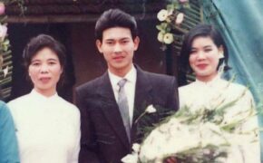 Anh trai diễn viên Vượng “râu” bất ngờ nổi tiếng vì bức ảnh đẹp trai thời trẻ