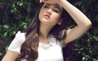 Vẻ đẹp ngọt ngào của Á hậu Tú Anh