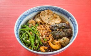 Khám phá những món ăn Hải Phòng tại Hà Nội