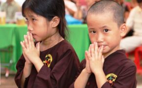 Lễ Vu lan của những đứa trẻ mồ côi