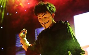 Những bước nhảy “rùng rợn” của sinh viên trường Báo dịp Halloween