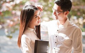 Độc đáo ảnh cưới tại trường học của cặp đôi giáo viên