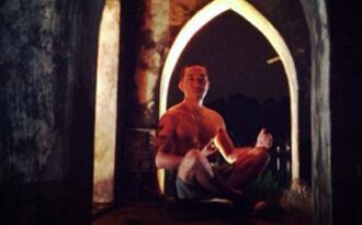 Vụ “bơi ra Tháp Rùa giữa đêm”: Bơi ở Hồ Gươm sẽ bị xử phạt