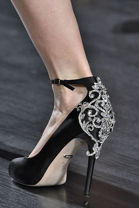  Badgley Mischka 