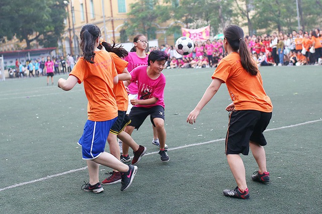  Các cô gái nhà Z và nhà G bước vào trận Chung kết 