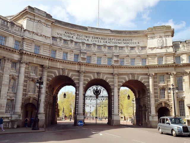  Toà nhà Admiralty Arch từng là biểu tượng của quyền lực. 