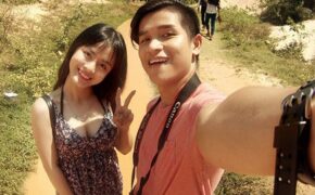 Cặp đôi chụp ảnh ăn hỏi vui nhộn: Đã yêu là không chia tay