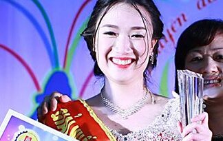 Hoa khôi ĐH Công đoàn mượn kịch lên án thói vô cảm giới trẻ