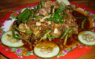 Ếch xào sả ớt