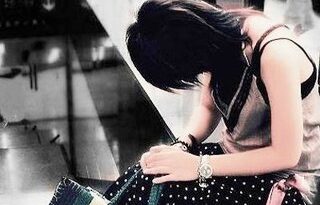 Nỗi đau muộn mằn của nữ sinh bỏ con