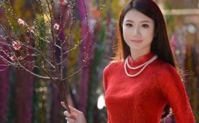 Lời chúc ngọt ngào đầu năm Bính Thân của các cô gái xinh đẹp, tài năng