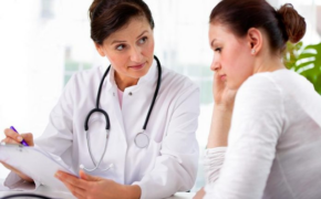 Chuyên gia da liễu lý giải “cơ địa” ảnh hưởng đến hiệu quả điều trị sẹo rỗ của bạn