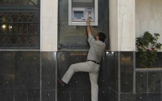 Những hình ảnh “khó hiểu” trong cuộc sống khiến người xem phải bật cười