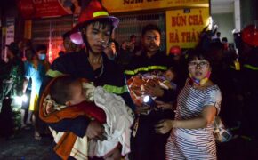 Xả thân trong lửa