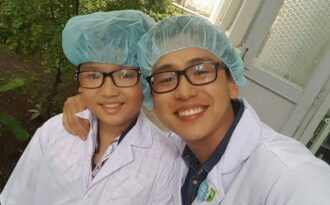 Quang Bảo hài hước đóng vai bệnh nhân