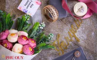 Quà 8/3 cho một nửa thế giới