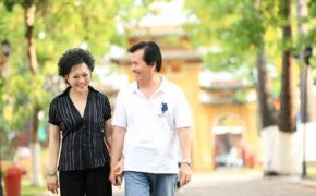 Lí do khiến Giao Linh 37 tuổi mới kết hôn với người đã có 3 đời vợ và 6 con riêng