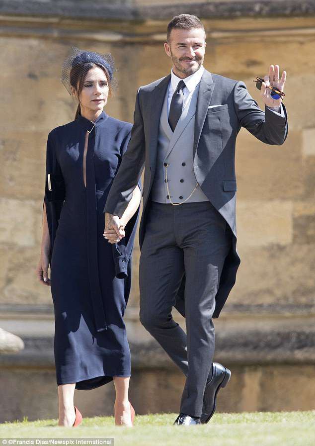  David Bekcham và Victoria Beckham tham dự đám cưới của Hoàng tử Harry hồi cuối tuần vừa rồi. 