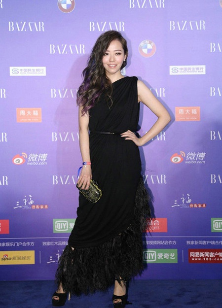 Nữ ca sĩ Jane Zhang