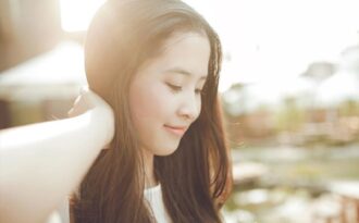 Ngắm vẻ đẹp trong veo của nữ sinh Đà Nẵng