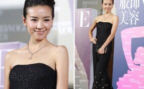 Đổng Khiết quyến rũ đi dự tiệc