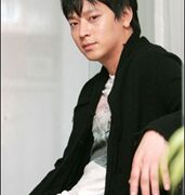 Kang Dong Won kiện công ty du lịch Nhật Bản