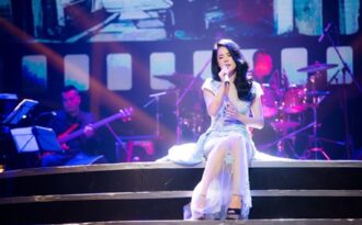 Thu Phương: “20 năm mới dám hát lại Mắt buồn”