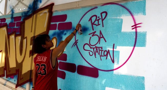 Nhà ga 3A – Khu vui chơi của giới trẻ Sài Gòn trước giờ đóng cửa