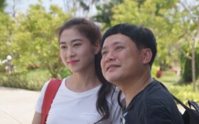 Miss Ngôi Sao Thùy Trang hội ngộ danh hài Tấn Bo