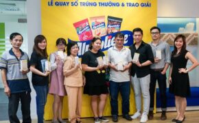 Trúng iPhone 7 dễ như ăn… kẹo