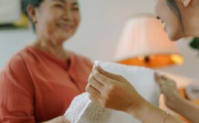 Điểm khởi đầu cho hành trình tự chủ: Để ba mẹ tự chăm sóc bản thân