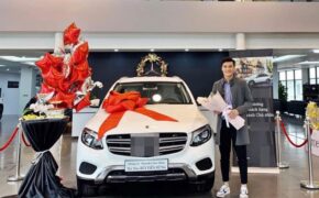 Thủ môn Bùi Tiến Dũng gia nhập “câu lạc bộ” cầu thủ sở hữu xe hơi tiền tỷ