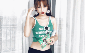 Ai bảo nhỏ bé thì không thể sexy, cô gái 9X này chứng minh điều ngược lại