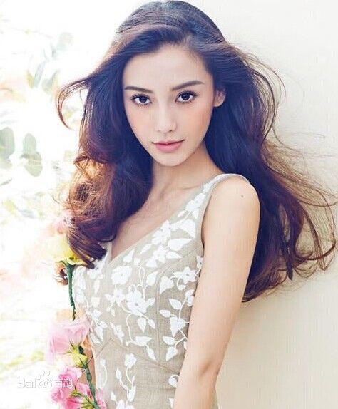  Angelababy đang mang bầu đứa con đầu lòng? 