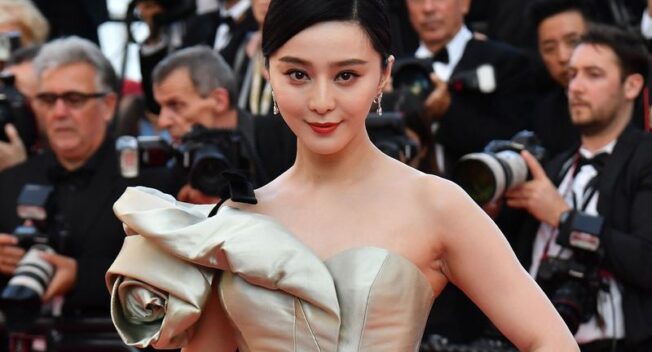 Phạm Băng Băng biến mất khỏi mạng xã hội giữa nghi án bị bắt vì trốn thuế