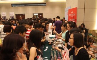 VStyle’s Private Sale: “Sân chơi” lộng lẫy cho các tín đồ shopping