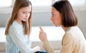 10 điều cha mẹ cần lưu ý khi phê bình con trẻ