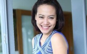 Hồng Ánh kể về tuổi thơ ấm áp bên gia đình