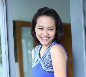 Hồng Ánh kể về tuổi thơ ấm áp bên gia đình