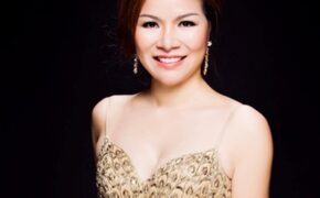 Vẻ đẹp đằm thắm của hoa hậu Bùi Thị Hà