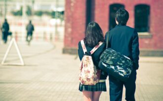 Rộ mốt “trường học hẹn hò” dành cho trai ế tại Trung Quốc