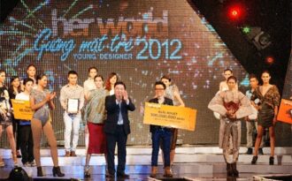 Chuyên nghiệp và lãng mạn sắc màu của đêm chung kết Gương mặt trẻ Her World 2012