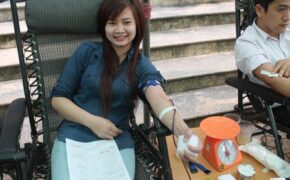 Hàng nghìn đoàn viên xứ Nghệ nô nức tham gia hiến máu tình nguyện