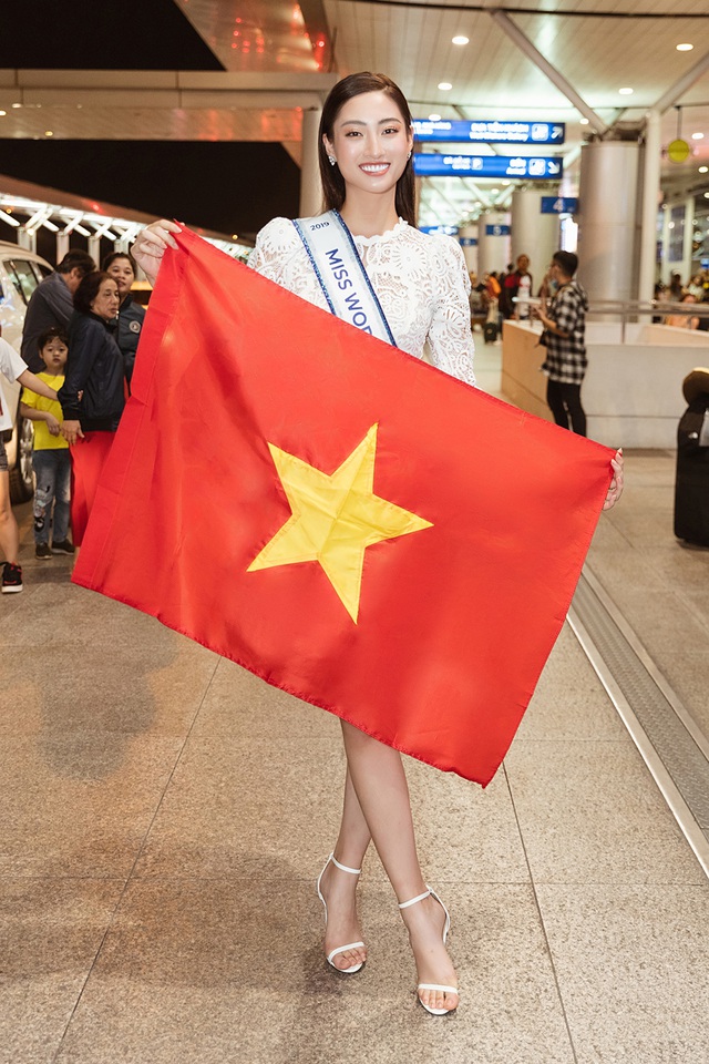 Đỗ Mỹ Linh, Tiểu Vy tiễn Lương Thùy Linh đi thi Hoa hậu Thế giới - 9
