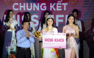 Nữ sinh khoa Du lịch trở thành hoa khôi ĐH Tài chính – Marketing 2019