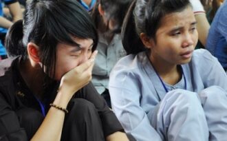 Hè về, giới trẻ khăn gói lên chùa học đạo